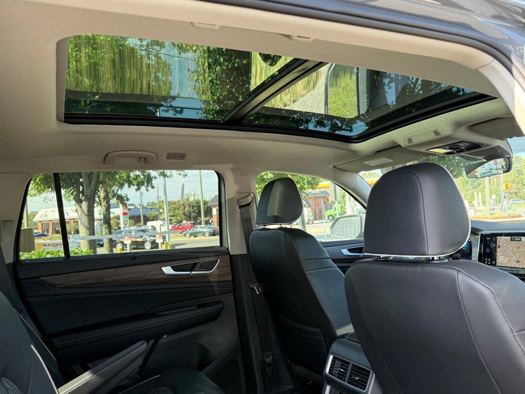 new 2025 Volkswagen Atlas car, priced at $50,427