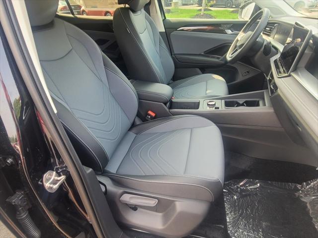 new 2025 Volkswagen Tiguan car, priced at $35,823