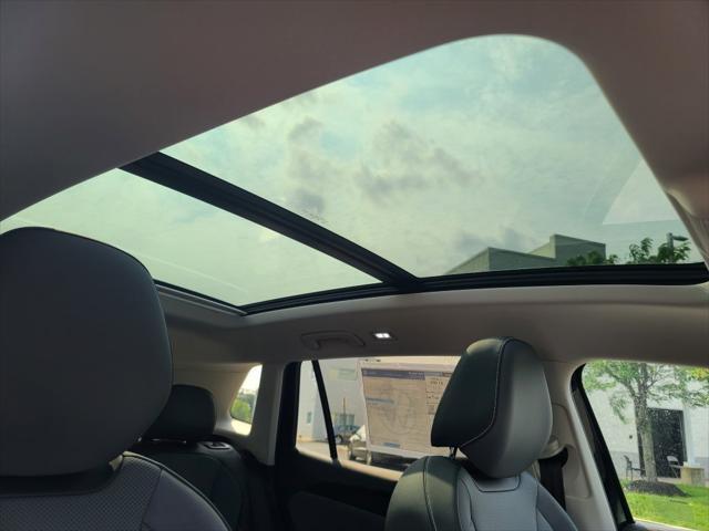 new 2025 Volkswagen Tiguan car, priced at $35,823
