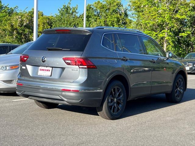 new 2024 Volkswagen Tiguan car, priced at $30,433