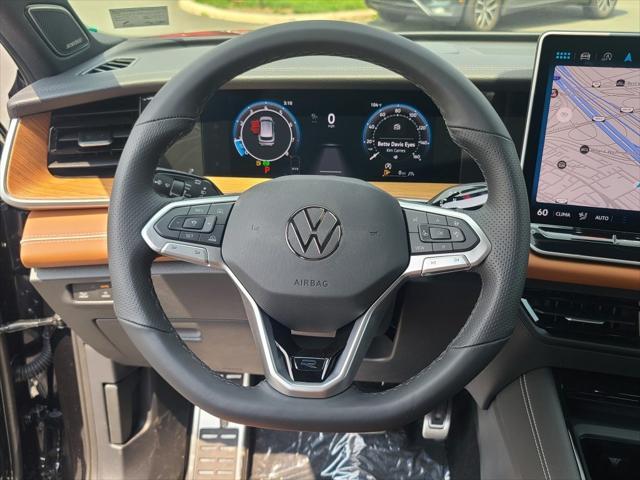 new 2025 Volkswagen Tiguan car, priced at $40,560