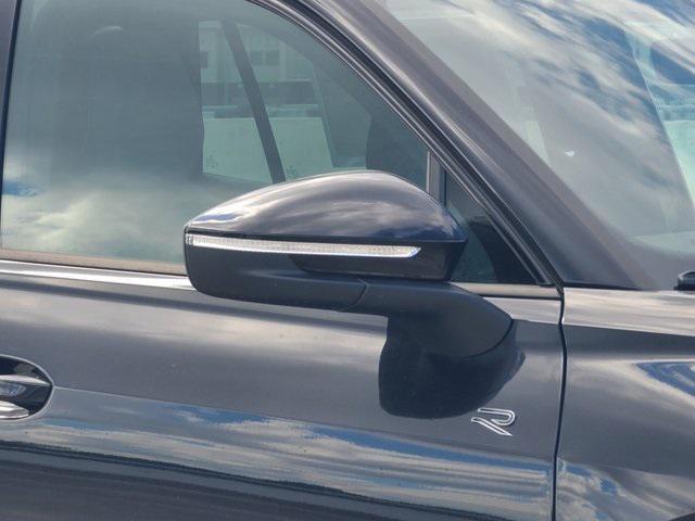 new 2025 Volkswagen Tiguan car, priced at $37,077