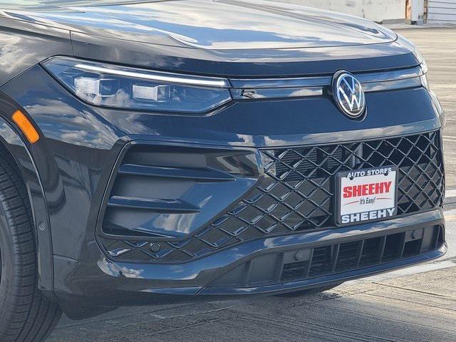 new 2025 Volkswagen Tiguan car, priced at $37,077