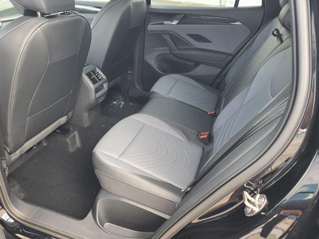 new 2025 Volkswagen Tiguan car, priced at $37,077