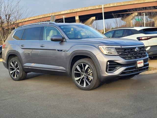 new 2025 Volkswagen Atlas car, priced at $52,298