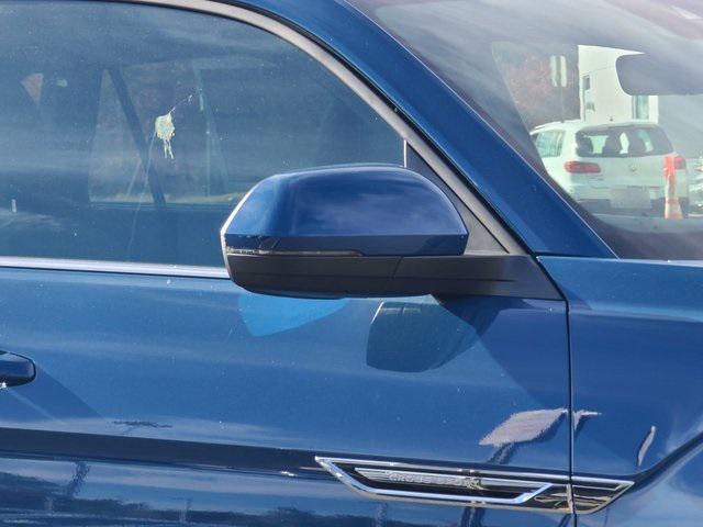 new 2026 Volkswagen Atlas Cross Sport car, priced at $45,410