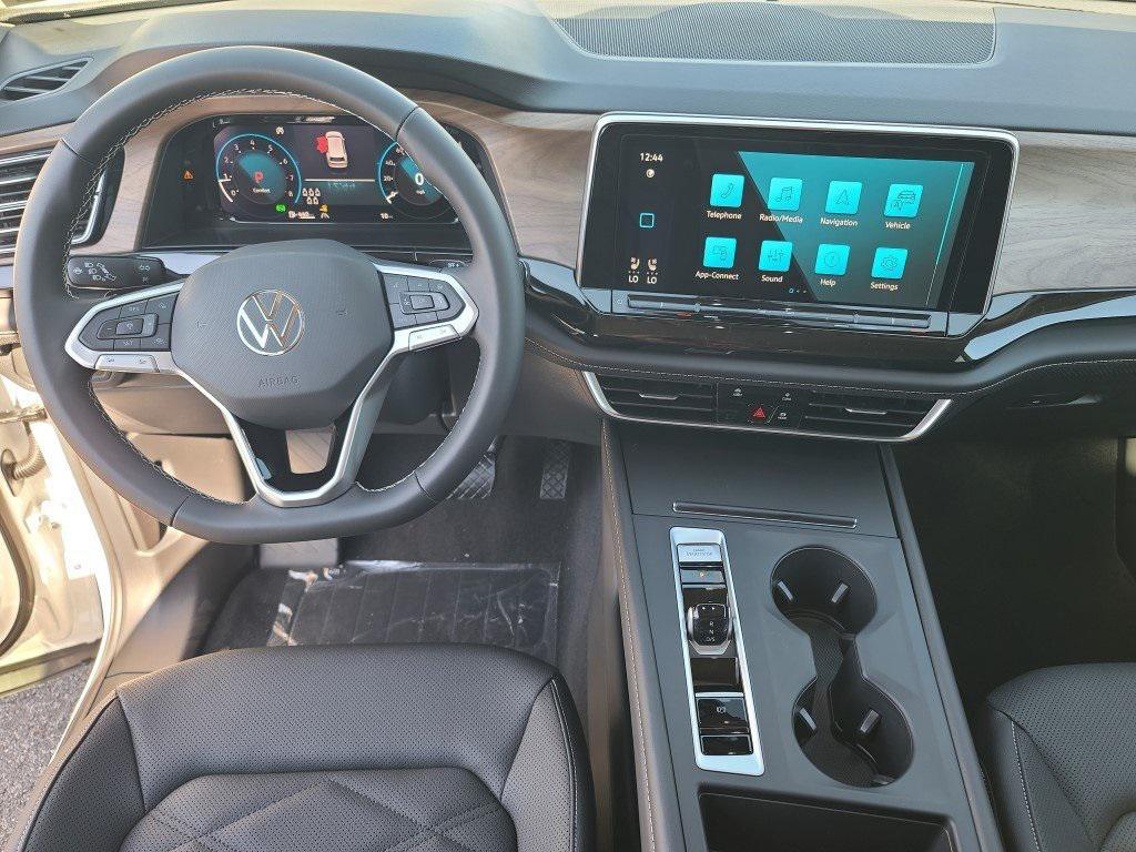 new 2026 Volkswagen Atlas car, priced at $40,263