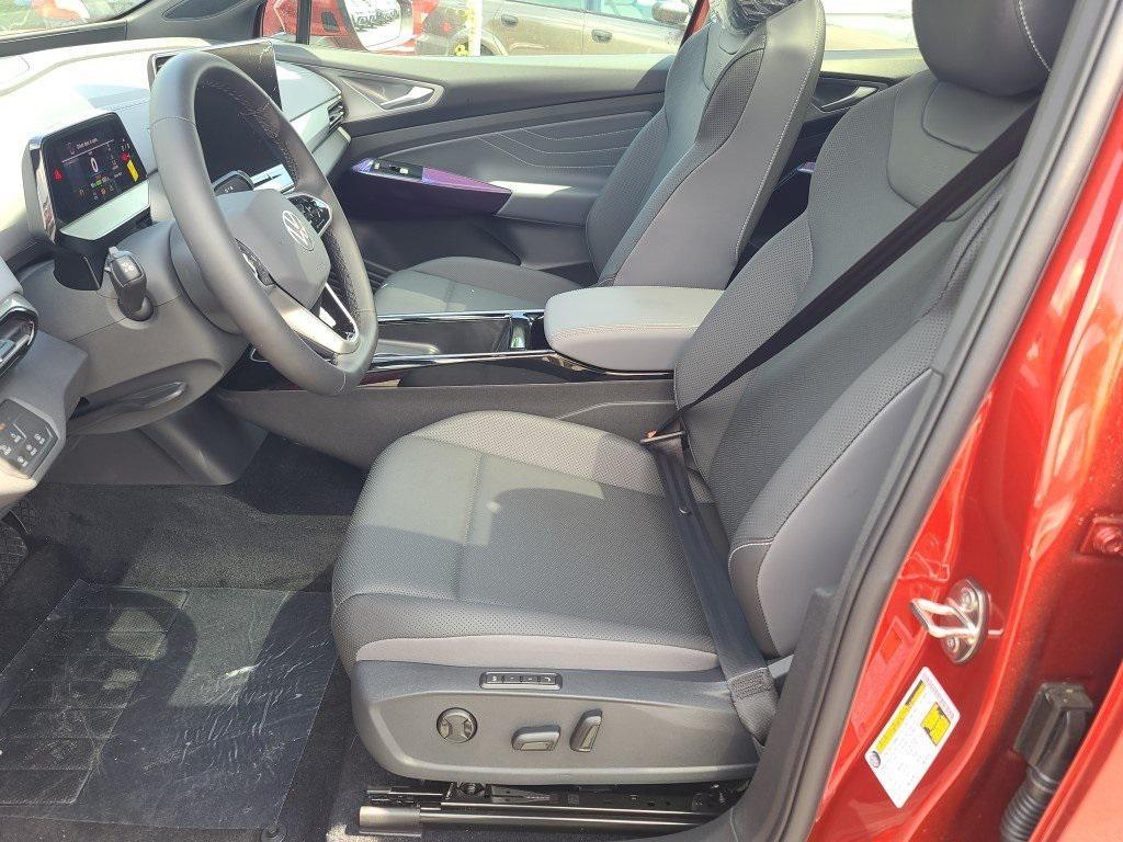 new 2025 Volkswagen ID.4 car, priced at $45,783