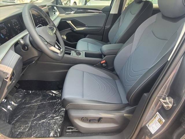 new 2025 Volkswagen Tiguan car, priced at $33,339