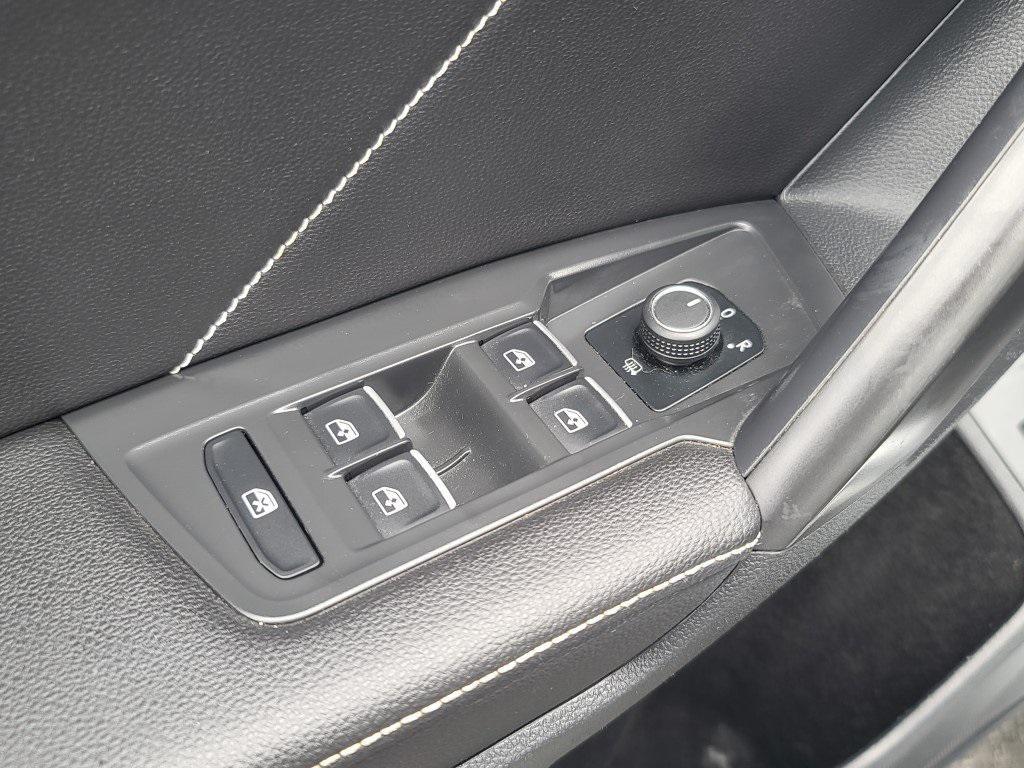 used 2022 Volkswagen Tiguan car, priced at $20,400