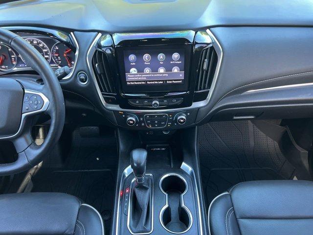 used 2022 Chevrolet Traverse car, priced at $28,910