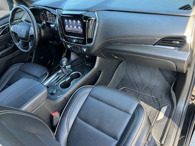 used 2022 Chevrolet Traverse car, priced at $28,910