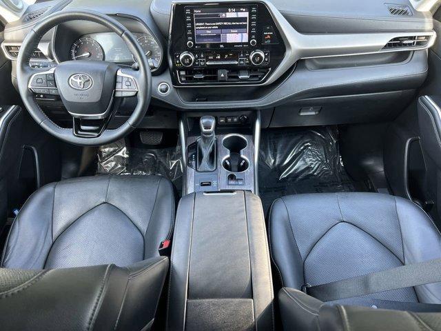 used 2021 Toyota Highlander car, priced at $26,998