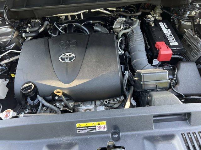 used 2021 Toyota Highlander car, priced at $26,998