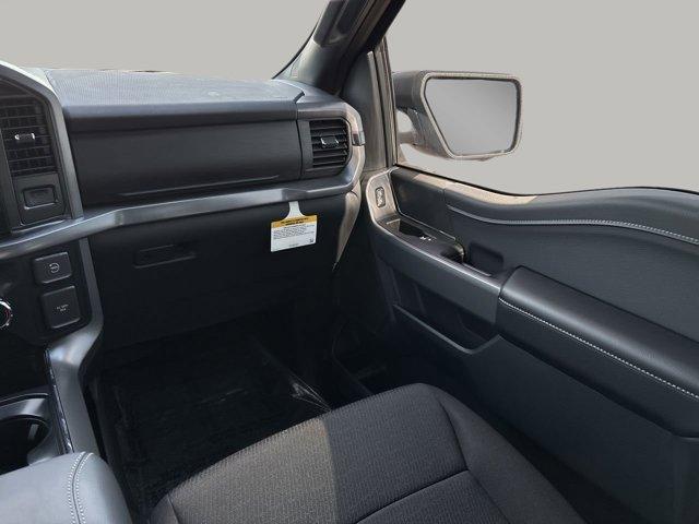 new 2025 Ford F-150 car, priced at $52,861