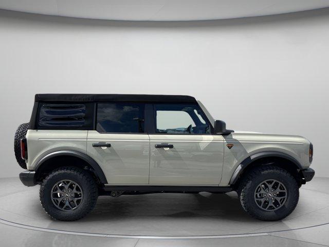 new 2025 Ford Bronco car, priced at $50,288