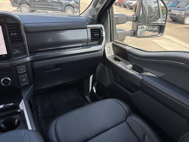 new 2025 Ford F-250 car, priced at $81,612