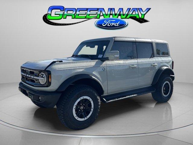 new 2025 Ford Bronco car, priced at $62,270
