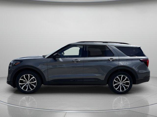 new 2025 Ford Explorer car, priced at $40,931