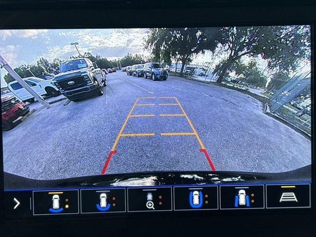 used 2021 Chevrolet Traverse car, priced at $24,929