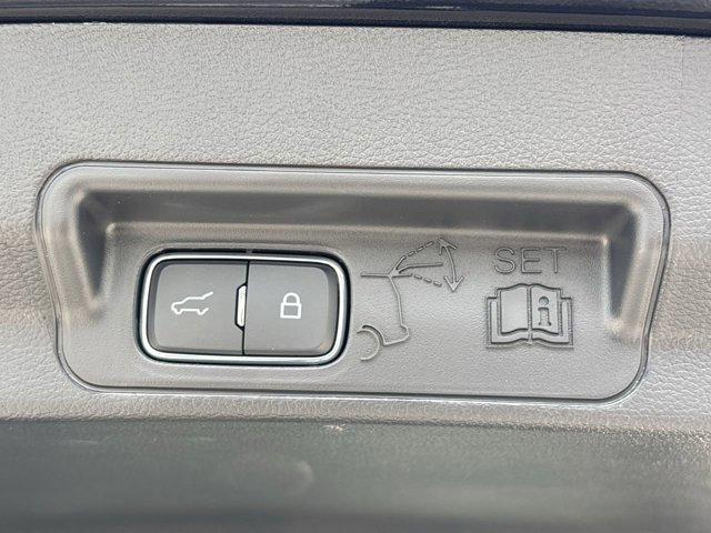 new 2025 Ford Explorer car, priced at $47,569