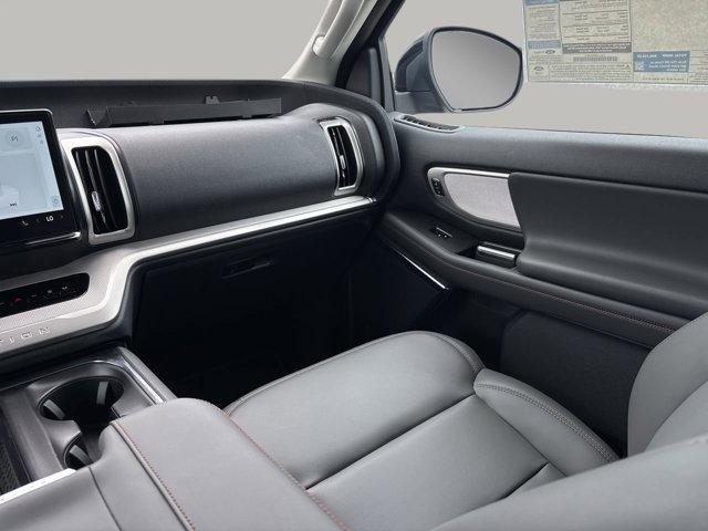 new 2025 Ford Expedition car, priced at $64,866