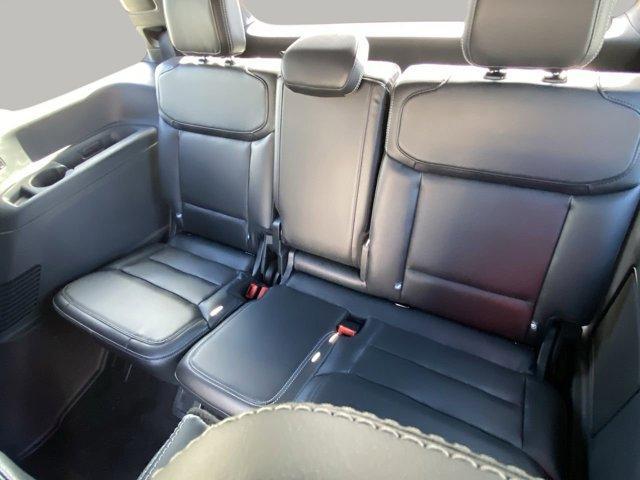 new 2025 Ford Expedition car, priced at $78,957