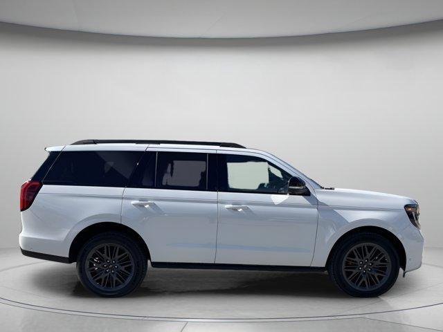 new 2025 Ford Expedition car, priced at $78,957