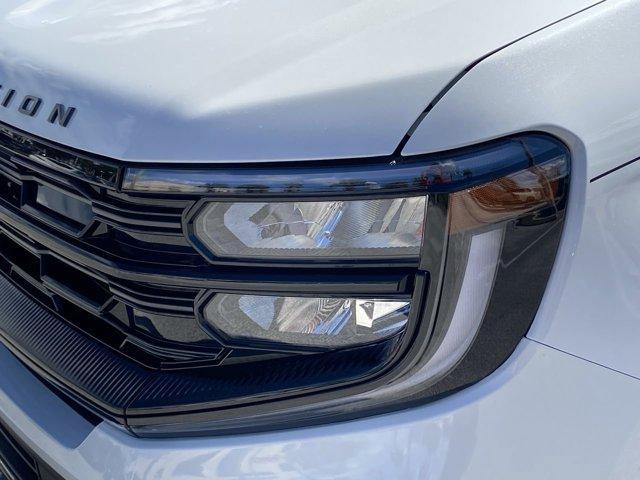 new 2025 Ford Expedition car, priced at $78,957