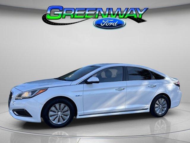 used 2016 Hyundai Sonata Hybrid car, priced at $14,594