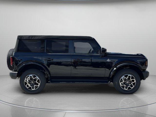 new 2025 Ford Bronco car, priced at $43,994