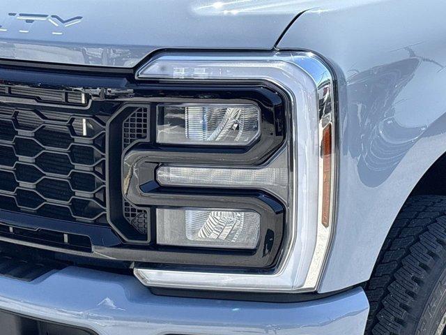new 2025 Ford F-350 car, priced at $73,206