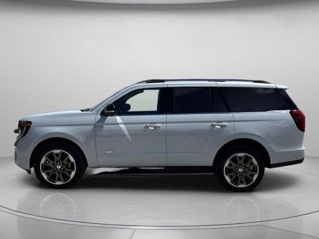 used 2025 Ford Expedition car, priced at $77,868