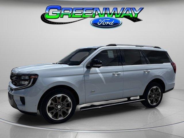 used 2025 Ford Expedition car, priced at $81,995