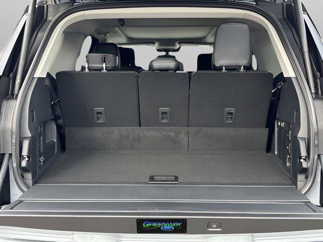 new 2025 Ford Expedition car, priced at $72,289