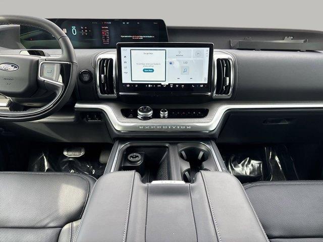 new 2025 Ford Expedition car, priced at $72,289