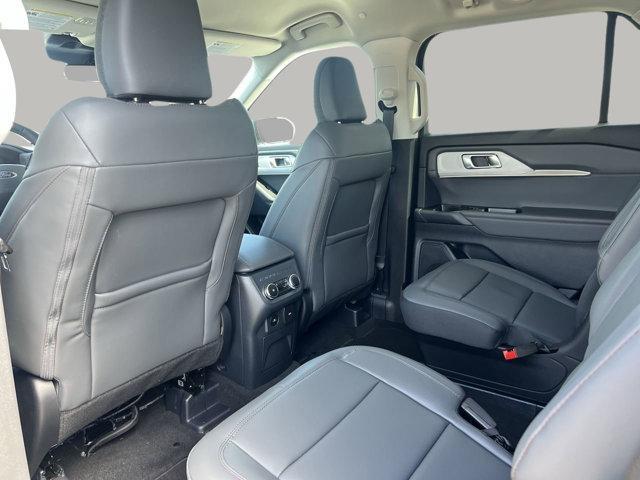 new 2025 Ford Explorer car, priced at $41,520