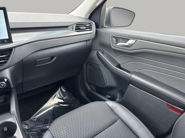 new 2025 Ford Escape car, priced at $27,199