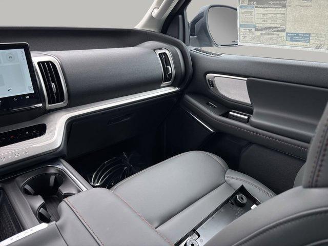 new 2025 Ford Expedition Max car, priced at $68,128