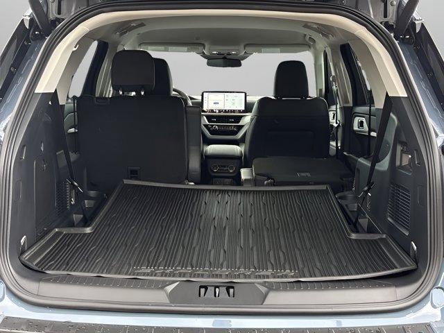 new 2025 Ford Explorer car, priced at $39,358