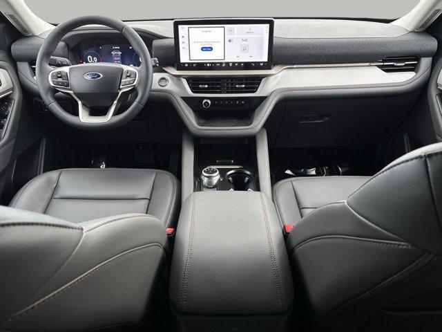 new 2025 Ford Explorer car, priced at $39,358