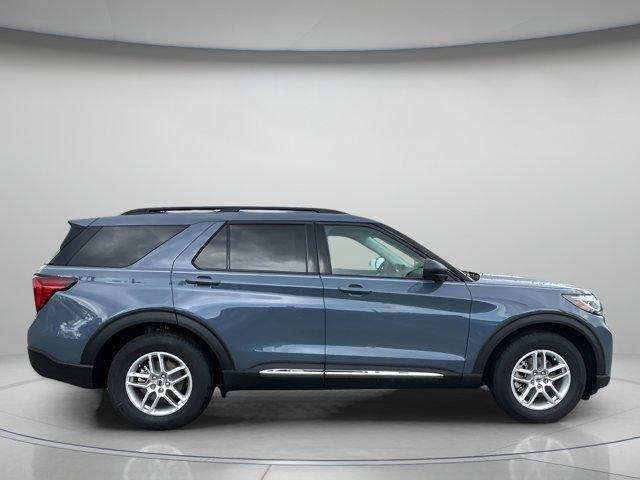 new 2025 Ford Explorer car, priced at $39,358