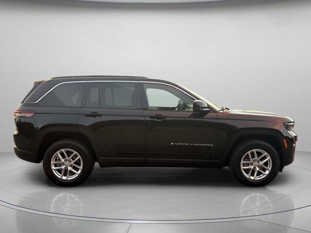 used 2025 Jeep Grand Cherokee car, priced at $31,236