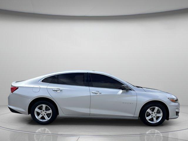 used 2019 Chevrolet Malibu car, priced at $14,368