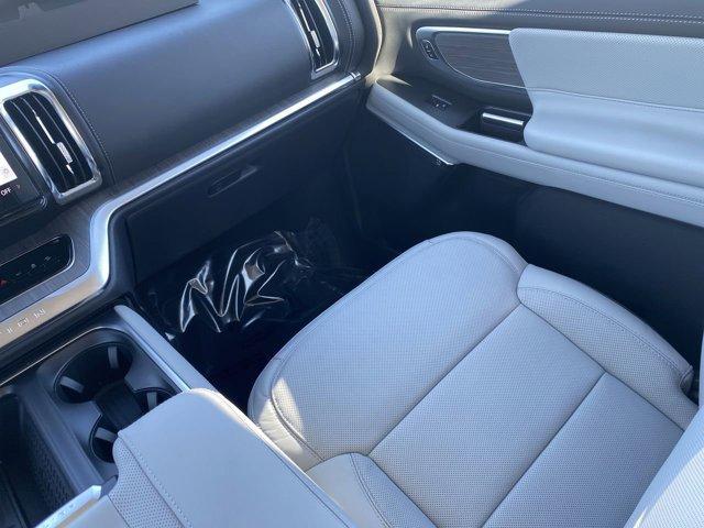 new 2025 Ford Expedition Max car, priced at $91,300