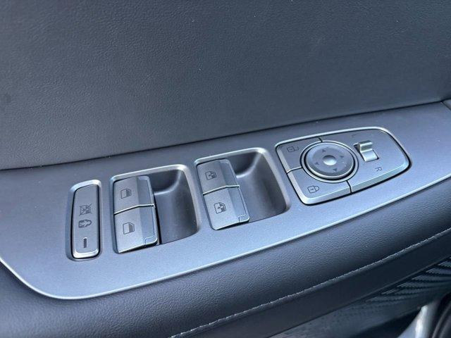 used 2023 Hyundai Palisade car, priced at $35,876