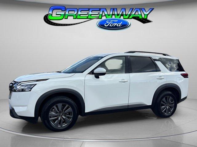 used 2023 Nissan Pathfinder car, priced at $24,396