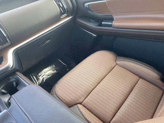 new 2025 Ford Expedition car, priced at $84,453