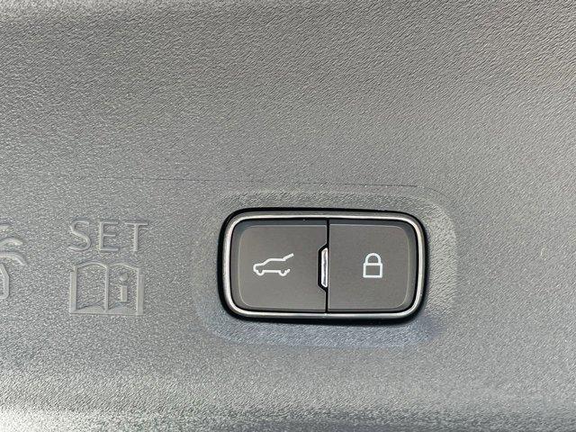 new 2025 Ford Expedition Max car, priced at $69,580