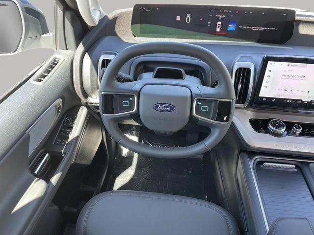 new 2025 Ford Expedition Max car, priced at $69,580